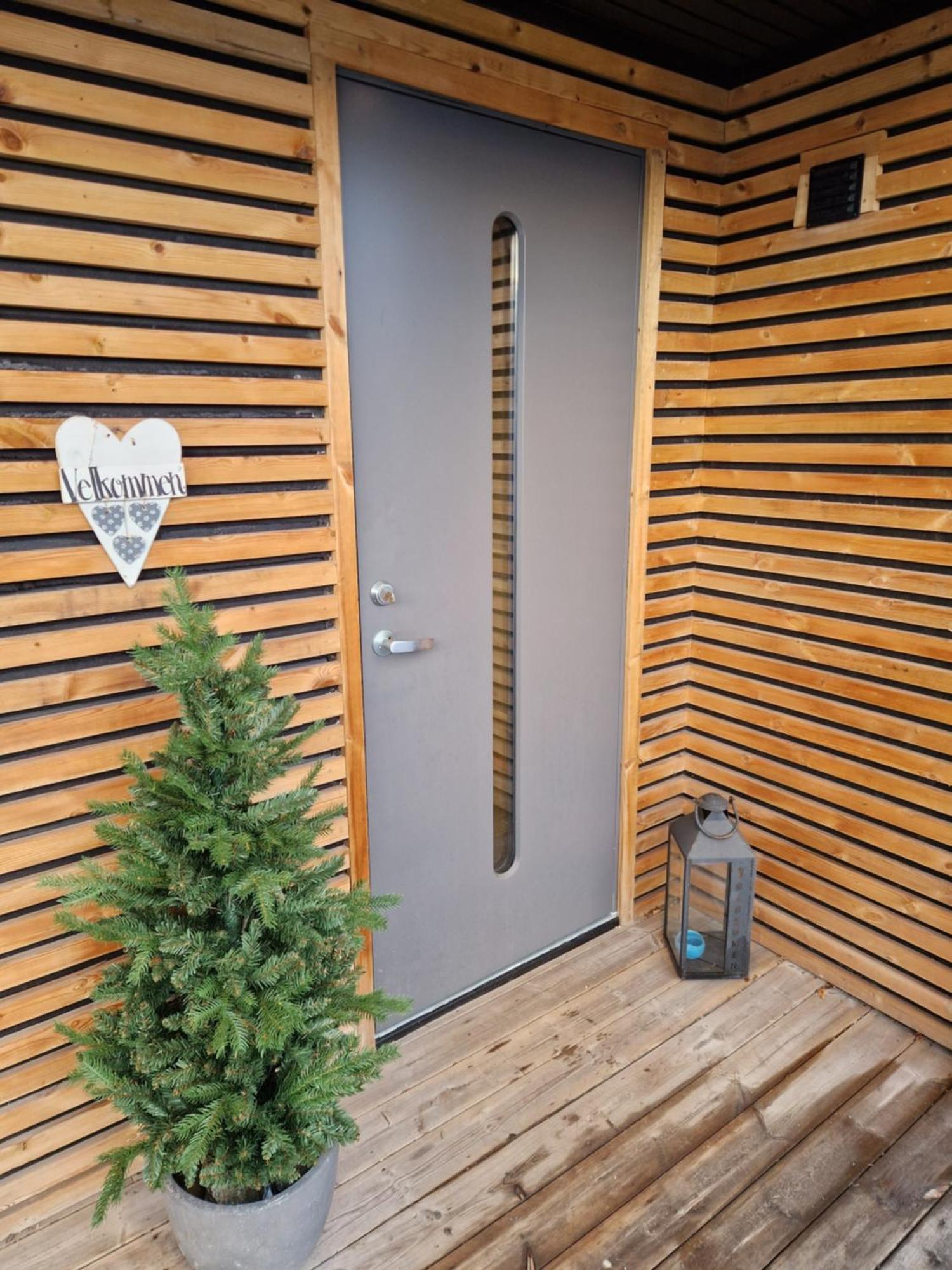 Apartment In Kabelvag Exterior photo